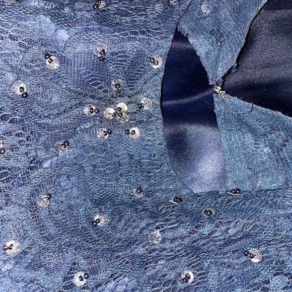 Navy knee length dress - Picture 3 of 4